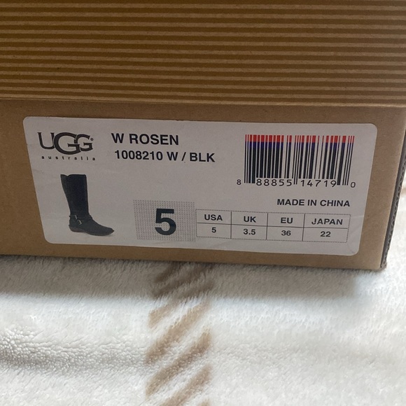 NWOT Black Leather Ugg 100% Wool Size 5 - Picture 2 of 6